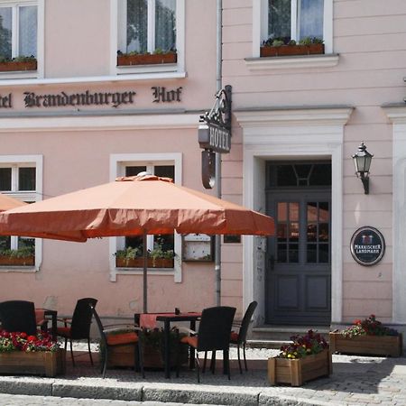 נוירופין Stadthotel Brandenburger Hof מראה חיצוני תמונה
